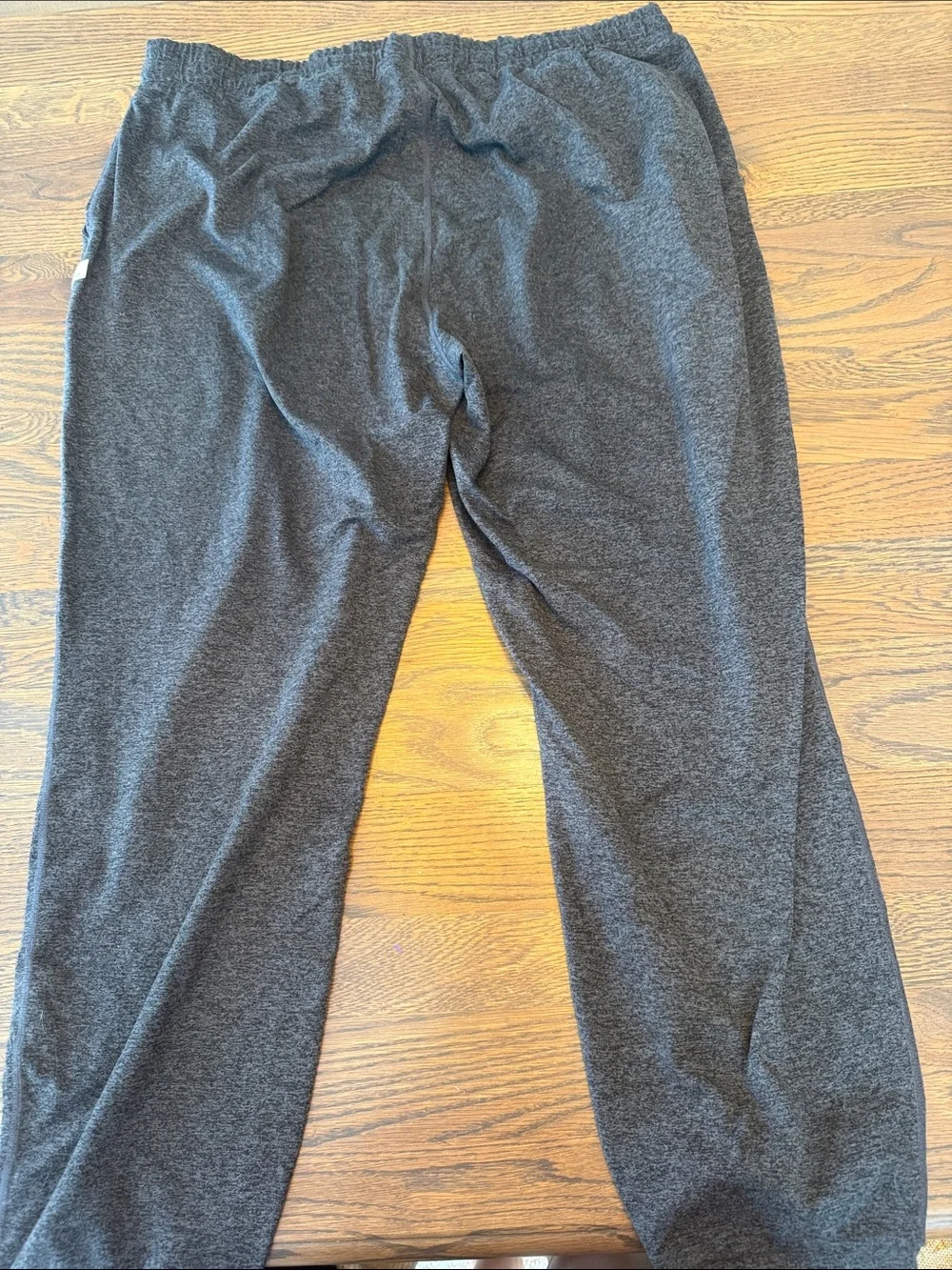Vuori Women’s Charcoal Heather Lounge Pants with Drawstring